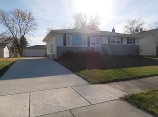 510 Cherry Hill Rd, Dyer, IN 46311