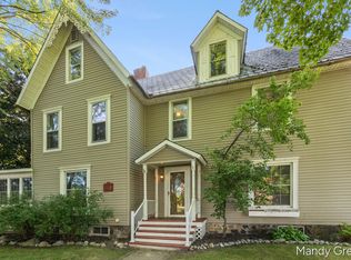 118 S 2nd St, Carson City, MI 48811
