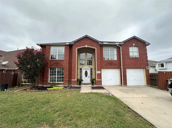 2327 Wilmette Dr, Arlington, TX 76018