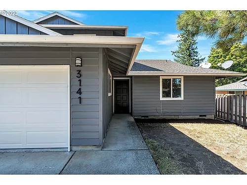 3141 SE Stott Cir #3141 Photo 1