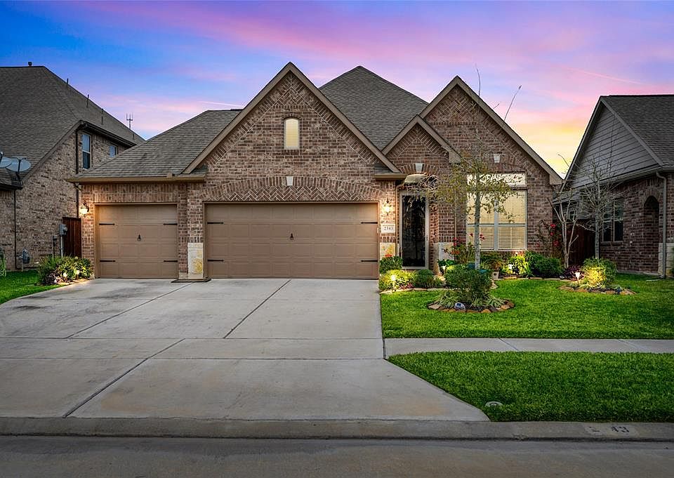 1st image of 2343 Terracina Ct