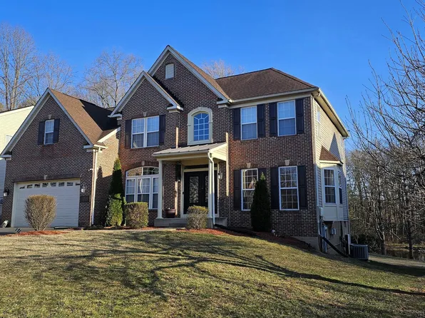 12125 Guinevere Pl, Glenn Dale, MD 20769