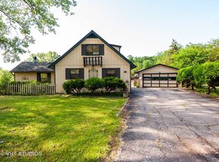 622 S Knollwood Rd, Ingleside, IL 60041