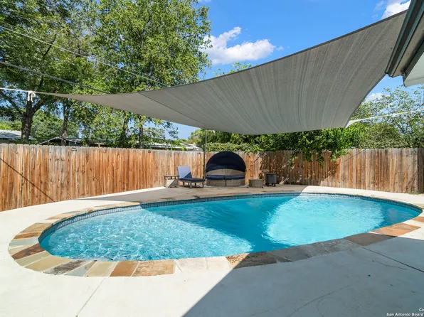 331 Eastley, San Antonio, TX 78217