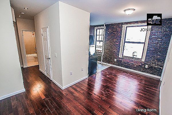 1st image of 141 2nd Ave APT 7