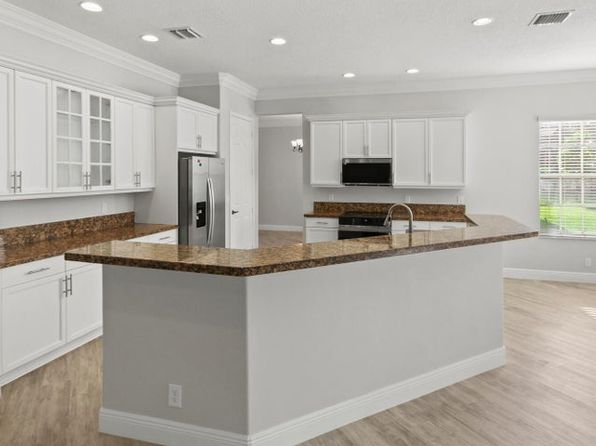 9845 Cobblestone Creek Dr