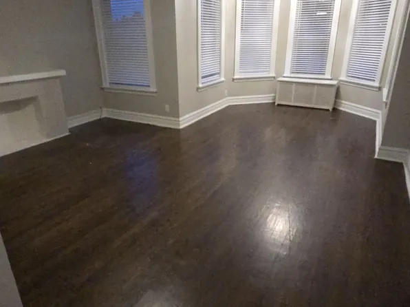 32 S Menard Ave #3N, Chicago, IL 60644