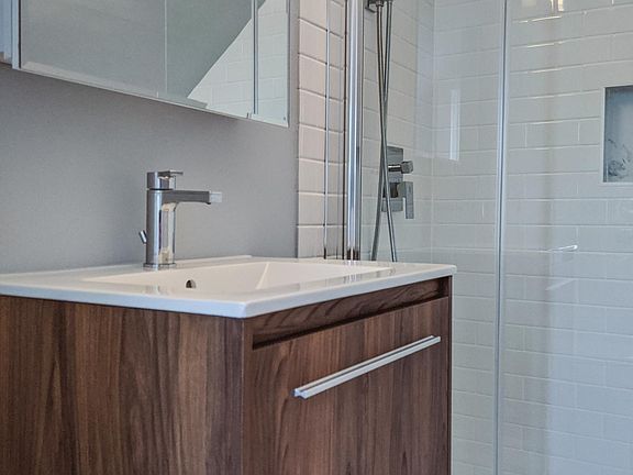 4th image of 2721 Yemans St Unit B