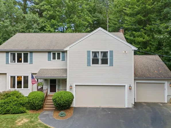 51 Pinecrest Drive, Bedford, NH 03110