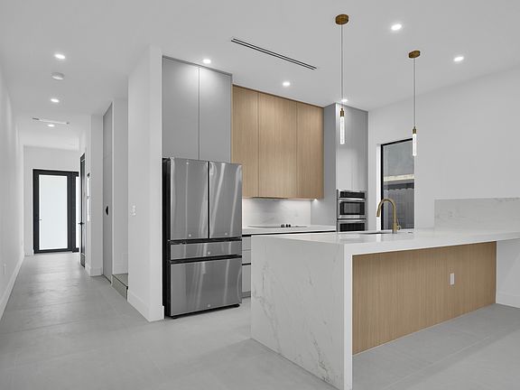 4th image of 5117 NW 4th Ave
