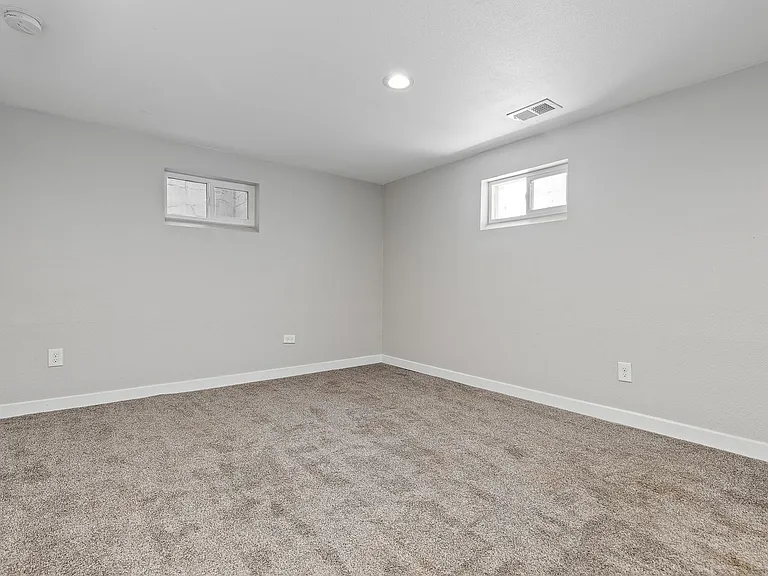 4451 Eliot St — Photo 27