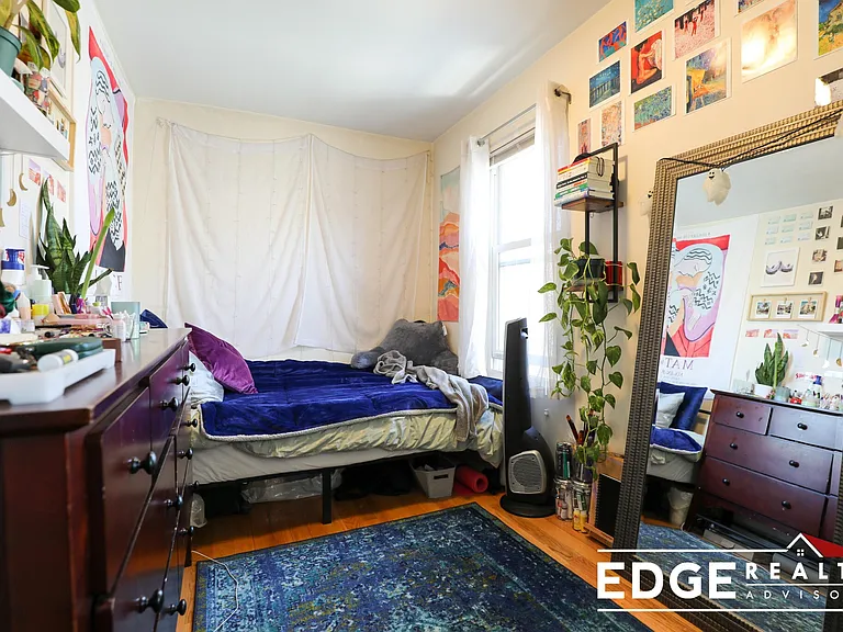 21-23 Weitz St #3 — Photo 5
