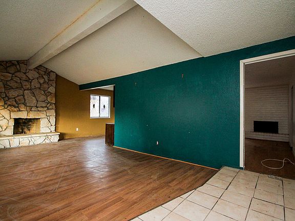 5th image of 2530 W Hammer Ln