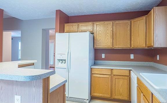 4th image of 8509 Williamsburg Cres