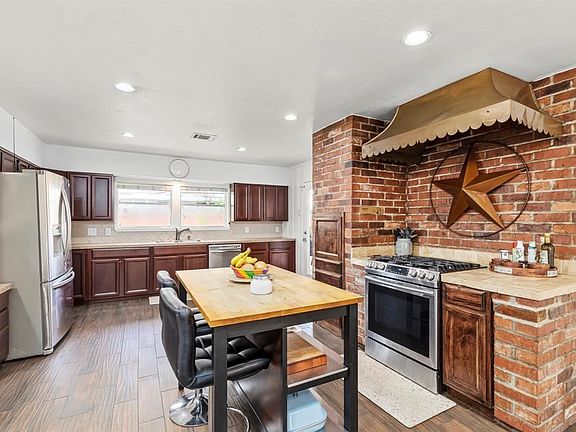 5th image of 4619 Ella Blvd