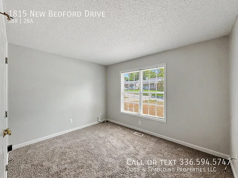 1815 New Bedford Dr — Photo 10