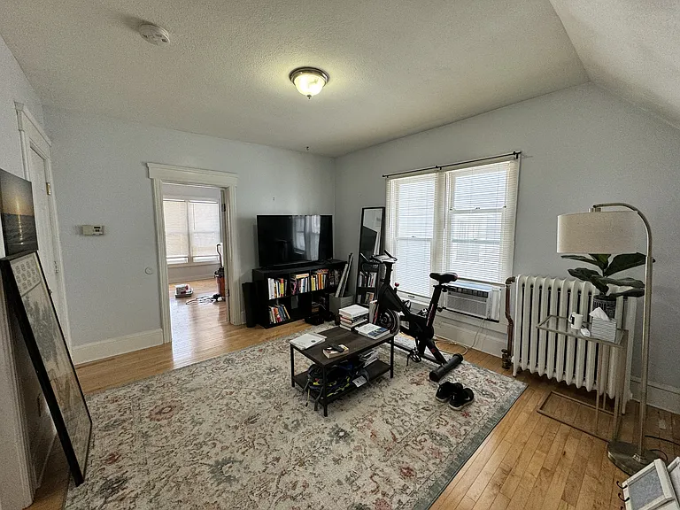 648 Iglehart Ave #2 — Photo 7