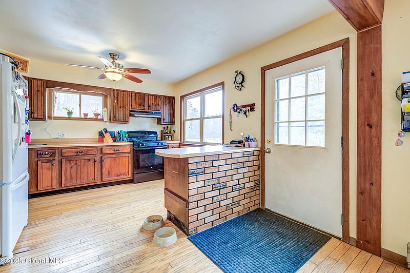 5th image of 396 Hope Falls Road