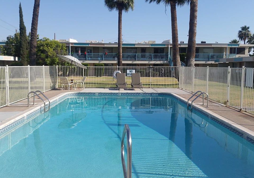 pool
