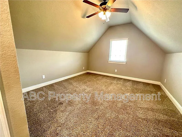 3819 W Maclura Way — Photo 18
