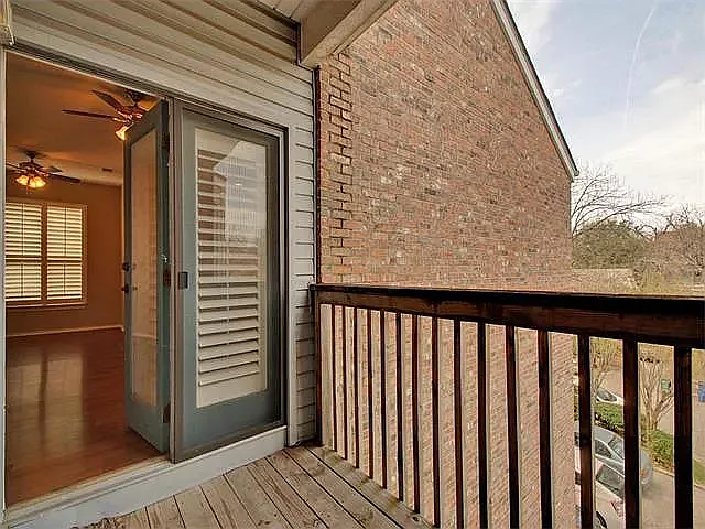 3011 Fruth St #301 — Photo 31