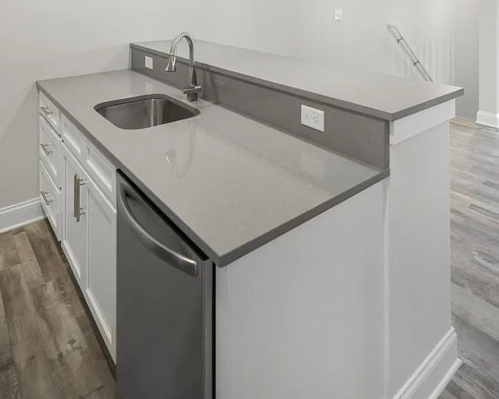 721 Burdeck St #15 — Photo 40