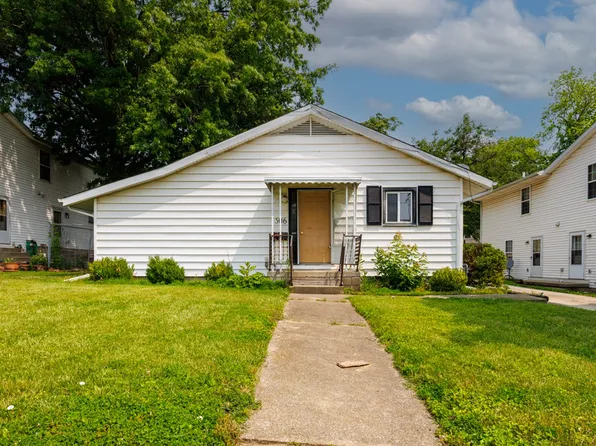 506 E College Ave, Normal, IL 61761