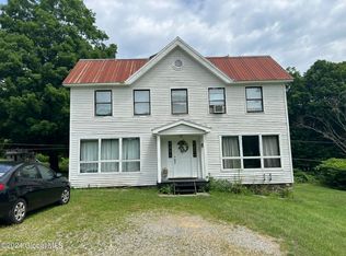 45 Ellsworth Ln, Lake George, NY 12845