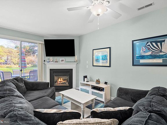 3rd image of 31967 Topsail Ct Unit 24