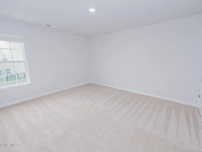 607 Ava St — Photo 10