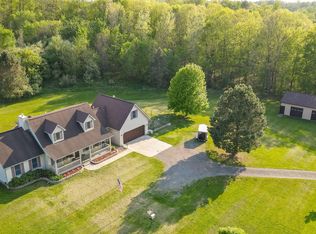 4231 Lippincott Rd, Lapeer, MI 48446