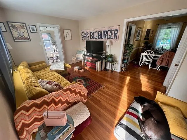 6413 Morningside Dr — Photo 2