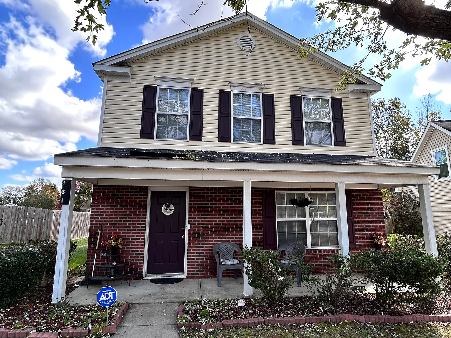 3 bed, $2,400 — Photo 3