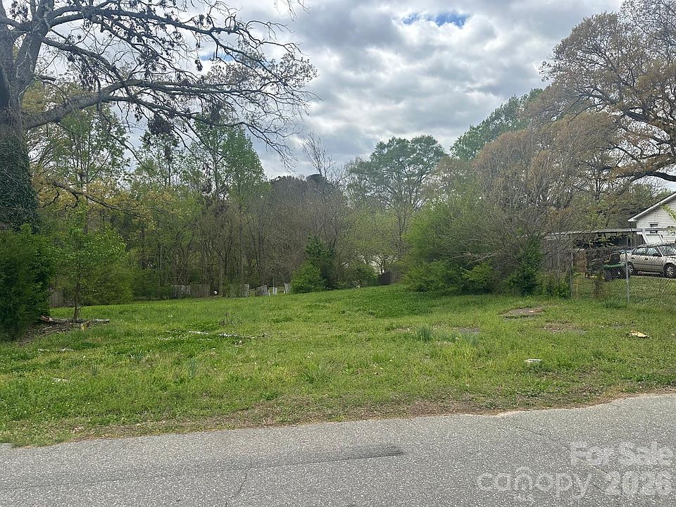 1st image of 306 E Louisiana Ave