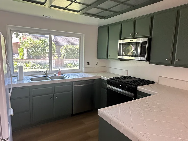453 Baja Ct — Photo 5