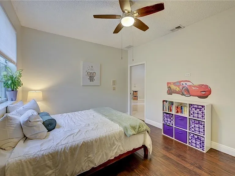 8171 Hampton Wood Dr — Photo 11