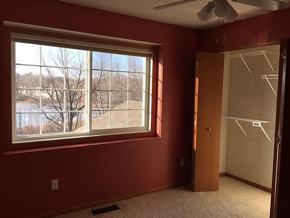 3rd image of 2145 Grenadier Ave N