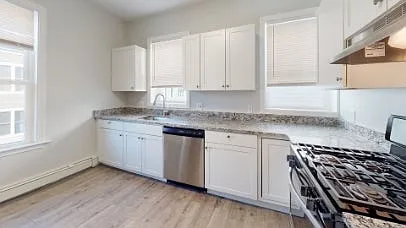 677 Bennington St #1 — Photo 1