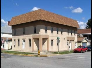 154 3rd St, California, PA 15419