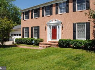 12712 Roark Ct, Reston, VA 20191