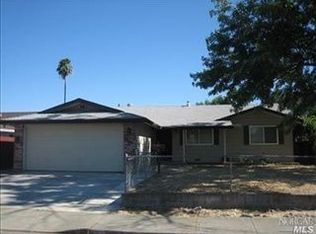 409 Folsom Dr, Vacaville, CA 95687