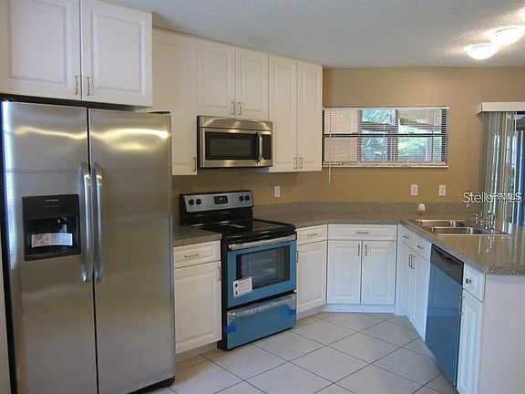 2nd image of 1330 Pleasant Oak Ln