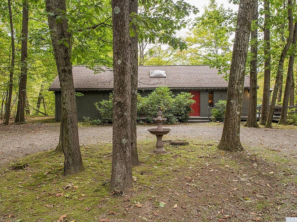 98 Patroon St, Claverack, NY 12513 Zillow