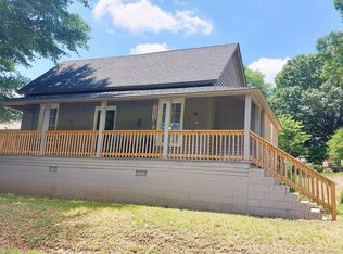 3 Baldwin St, Pelzer, SC 29669