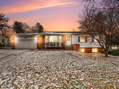 5560 Greenboro Dr SE, Kentwood, MI, 49508