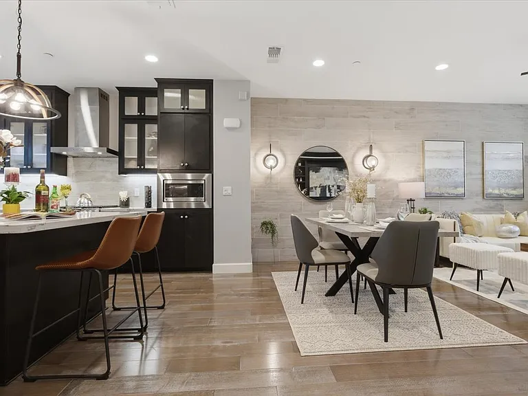 3520 Peralta Blvd — Photo 1