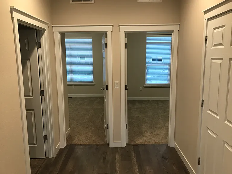 2335 Bellaview Ave — Photo 13