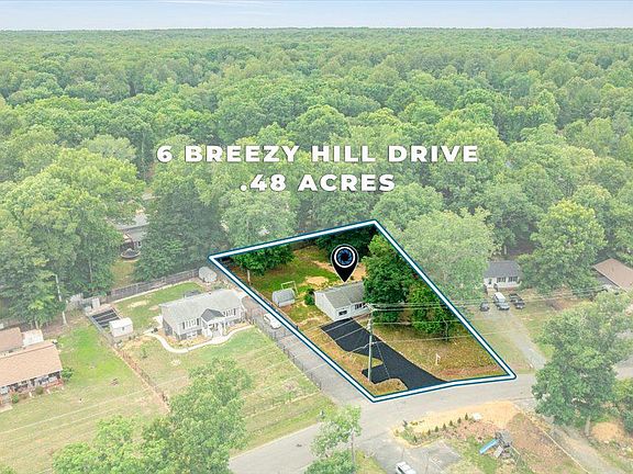 3rd image of 6 Breezy Hill Dr