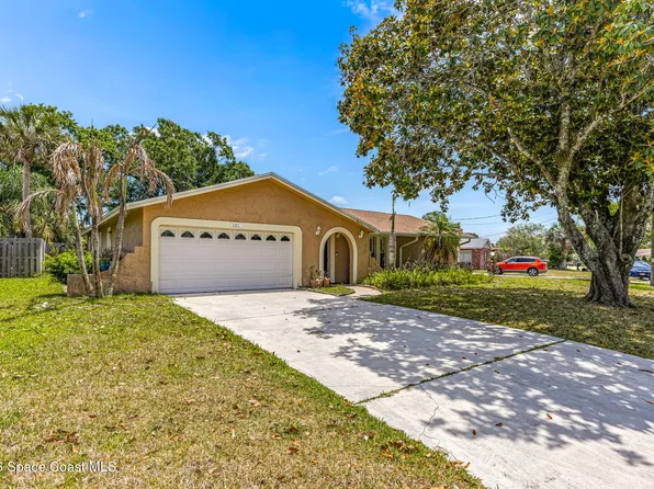1371 Gleneagles Way, Rockledge, FL 32955