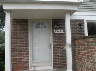 23465 Stonehenge Blvd, Novi, MI